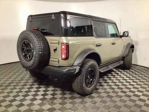 New 2025 Ford Bronco Badlands w/ Sasquatch Package image 14