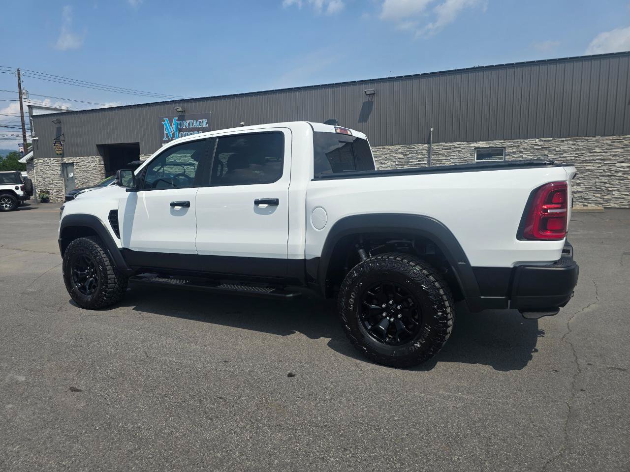Used 2025 RAM 1500 RHO w/ Bed Utility Group AWD/4WD image 4