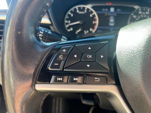 Used 2022 Nissan Altima 2.5 SL FWD image 24