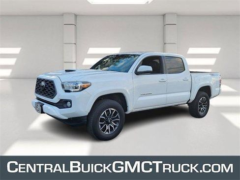 Used 2021 Toyota Tacoma TRD Sport image 1