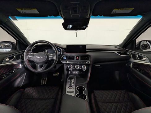 Used 2022 Genesis G70 3.3T image 19