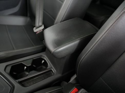 Used 2021 Volkswagen Tiguan SE w/ Panoramic Sunroof Package FWD image 27