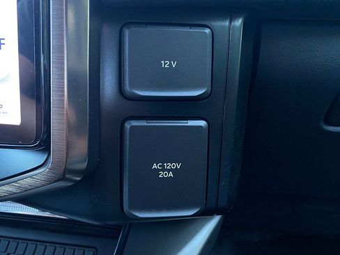 New 2025 Ford F150 Lightning Lariat image 27