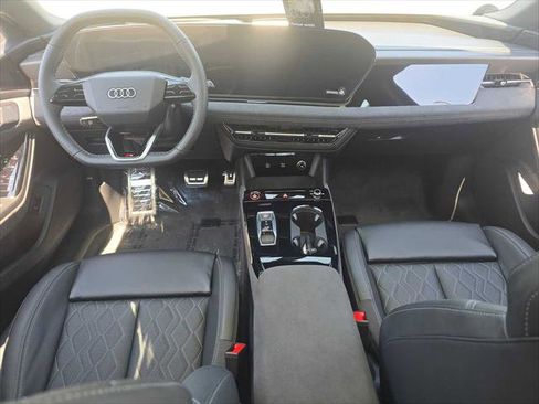 New 2025 Audi S6 e-tron Premium Plus image 18