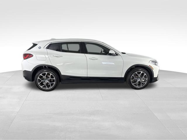 Used 2023 BMW X2 xDrive28i w/ Convenience Package AWD/4WD image 9