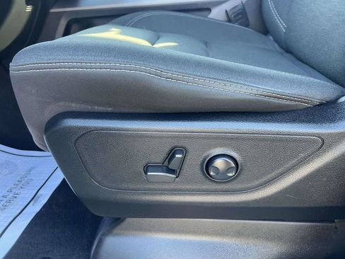 Certified 2025 RAM 1500 Big Horn image 21