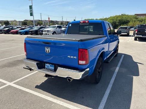 Used 2018 RAM 1500 SLT AWD/4WD image 5