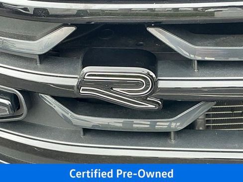 Certified 2025 Volkswagen Atlas Cross Sport SEL R-Line AWD/4WD image 10