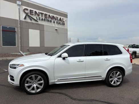 Used 2018 Volvo XC90 T6 Inscription w/ Luxury Package image 2