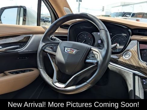 Certified 2022 Cadillac XT6 Premium Luxury w/ Platinum Package AWD/4WD image 13