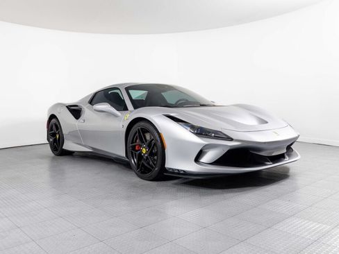 Used 2022 Ferrari F8 Tributo RWD image 73