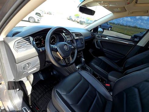 Used 2019 Volkswagen Tiguan S AWD/4WD image 11