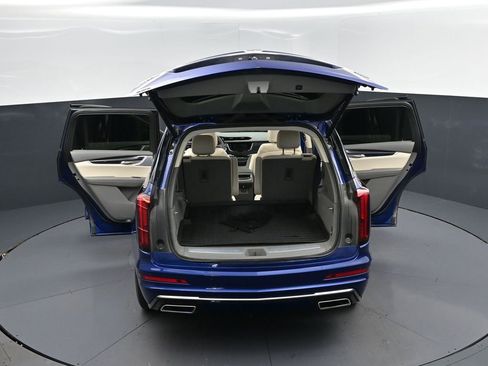 Used 2023 Cadillac XT6 Premium Luxury w/ Technology Package image 47