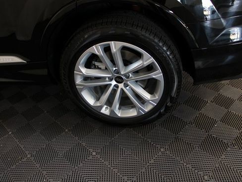 New 2025 Audi Q7 3.0T Premium Plus image 31