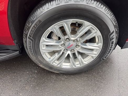 Used 2023 GMC Yukon SLT w/ Max Trailering Package image 29