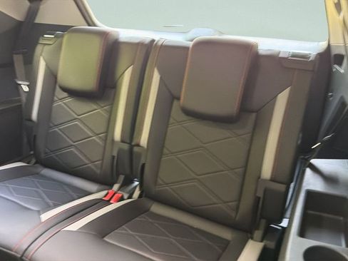 New 2026 Volkswagen Atlas Peak Edition AWD/4WD image 30