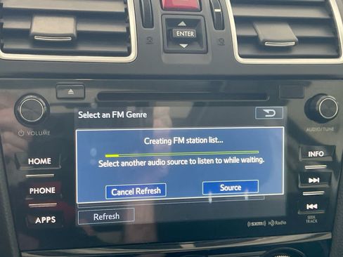 Used 2018 Subaru Forester 2.5i Premium w/ All-Weather Package AWD/4WD image 16