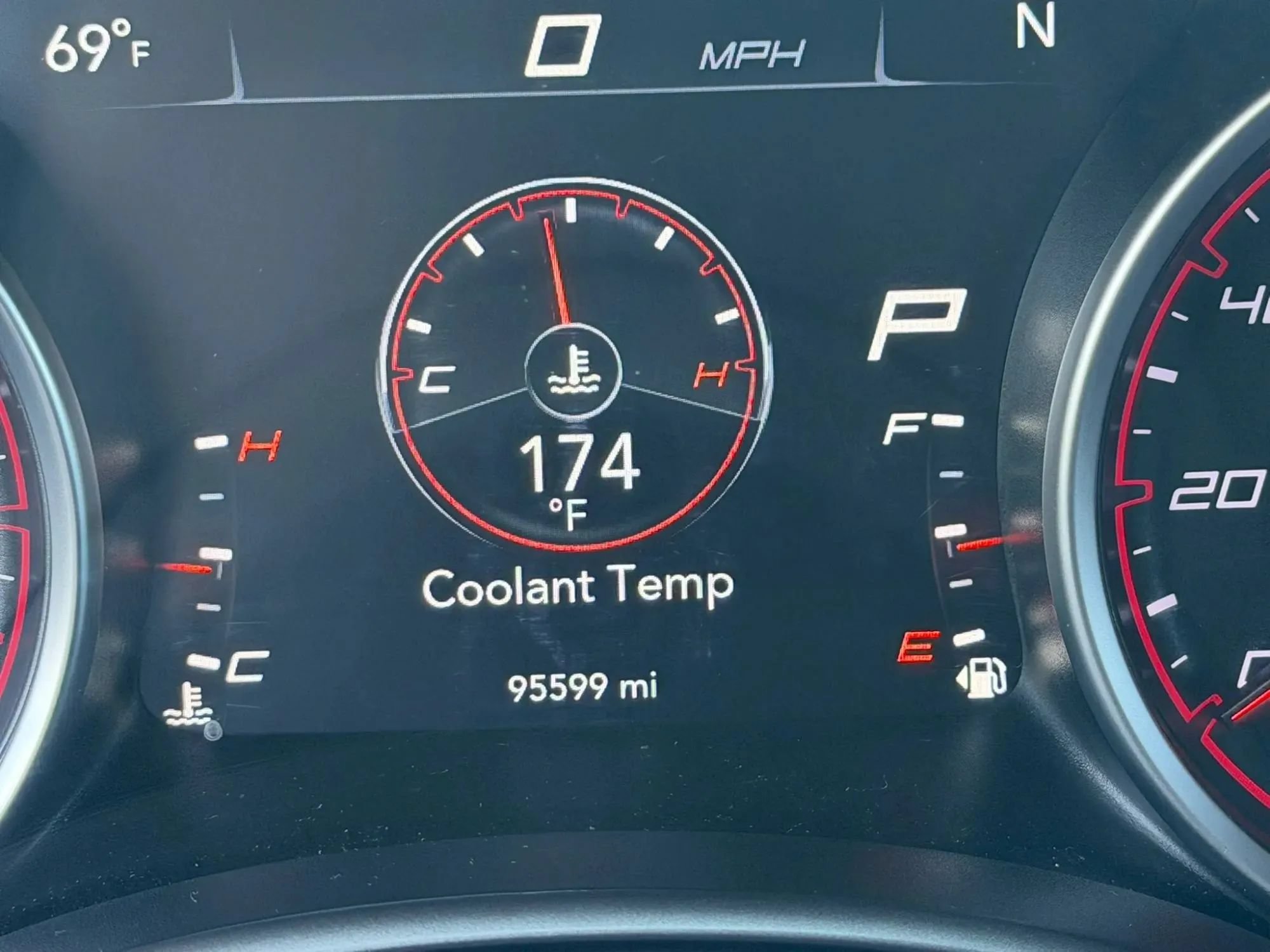 Used 2021 Dodge Charger SXT w/ Leather Interior Group RWD image 11