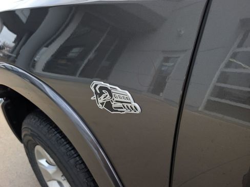 New 2026 RAM 1500 4x4 Crew Cab image 39