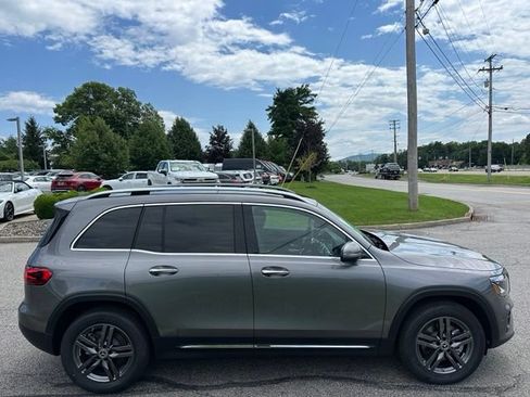 New 2026 Mercedes-Benz GLB 250 4MATIC image 6