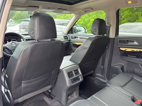 Used 2019 Volkswagen Atlas SEL FWD image 21