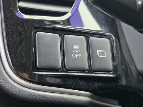 Used 2019 Mitsubishi Outlander SE FWD image 33