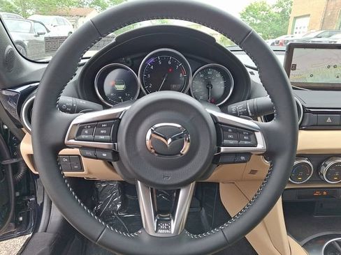New 2026 MAZDA MX-5 Miata Grand Touring w/ Appearance Package RWD image 18