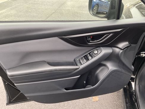 Used 2022 Subaru Crosstrek 2.0i Premium w/ Moonroof Package image 14