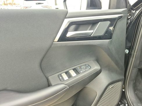 New 2026 Mitsubishi Outlander ES FWD image 19