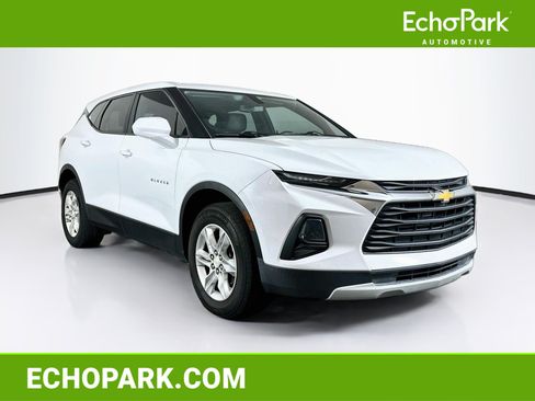 Used 2020 Chevrolet Blazer LT FWD image 1