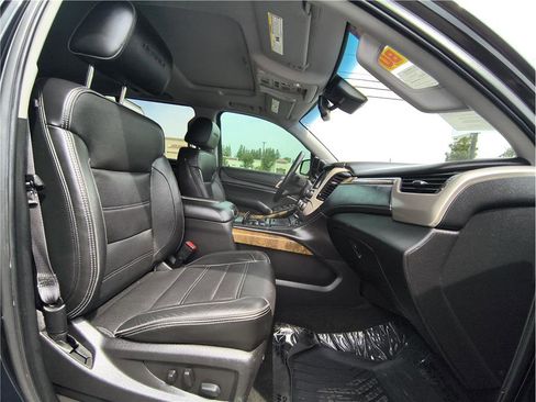 Used 2016 GMC Yukon XL Denali w/ Open Road Package image 16