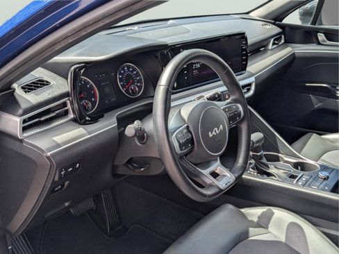 Used 2023 Kia K5 GT-Line w/ GT-Line Premium Package image 11