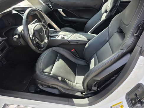Used 2016 Chevrolet Corvette Stingray Coupe image 9