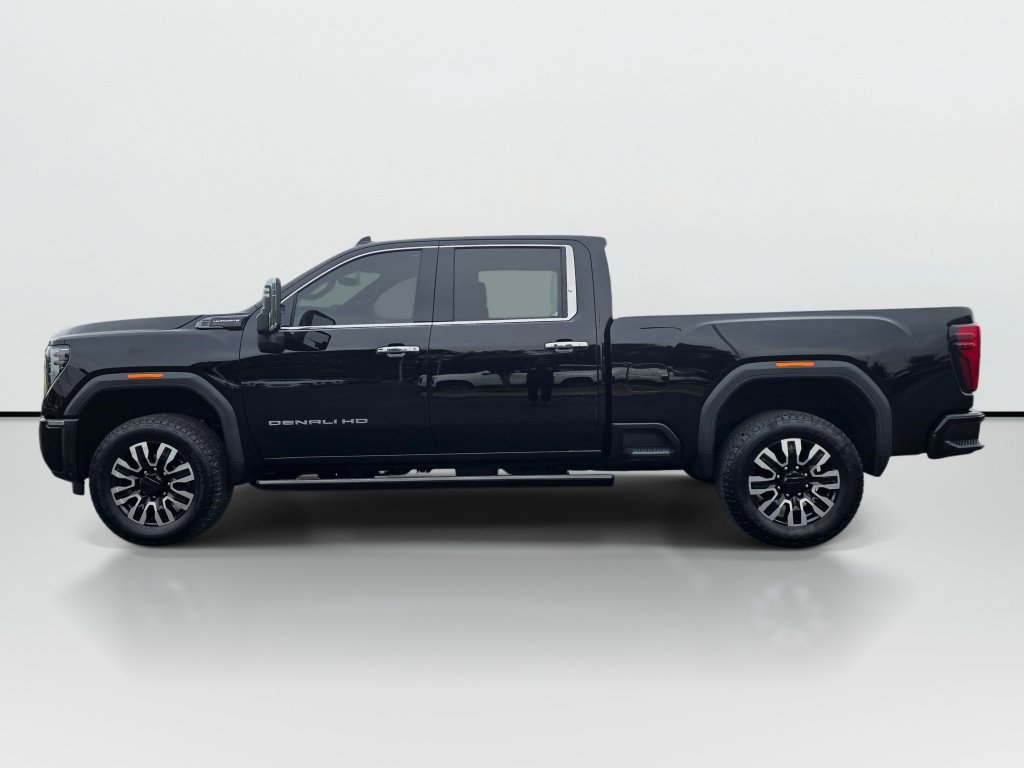 Used 2025 GMC Sierra 2500 Denali Ultimate AWD/4WD image 3