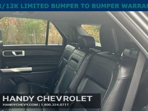 Used 2022 Ford Explorer XLT w/ Equipment Group 202A image 33
