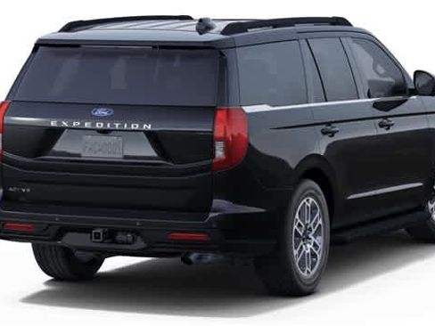 New 2025 Ford Expedition Active image 3