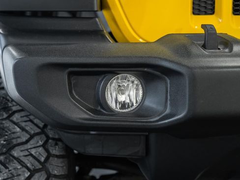 Used 2018 Jeep Wrangler Unlimited Sport image 13