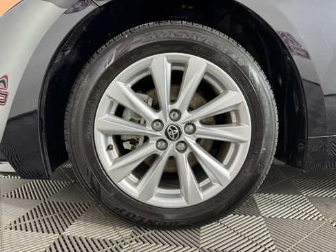 Used 2024 Toyota Corolla XLE image 43