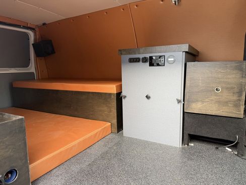 Used 2013 Ford E-150 and Econoline 150 w/ PWR Group RWD image 32