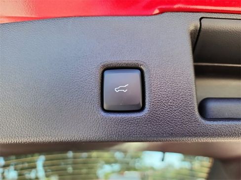 New 2025 Ford Escape SE image 9