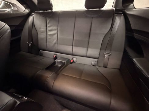 Used 2017 BMW M2 RWD image 29