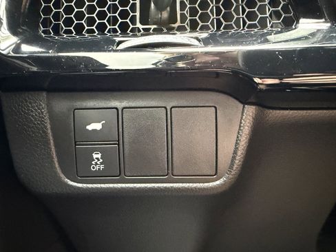 Used 2025 Honda CR-V Sport Touring image 31