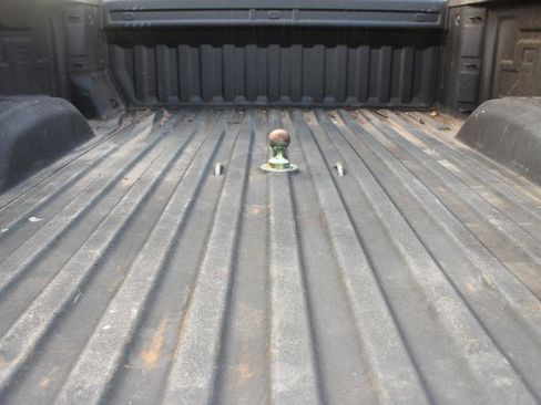 Used 2021 Chevrolet Silverado 2500 Custom w/ Custom Value Package image 21