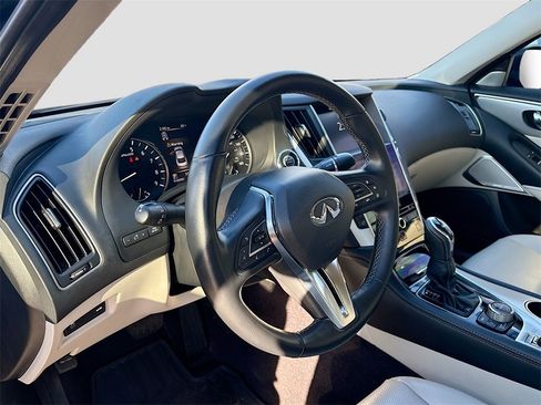Used 2021 INFINITI Q50 Luxe w/ Seat & Sound Package image 9