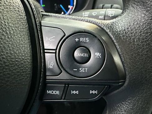 Certified 2024 Toyota RAV4 LE image 31