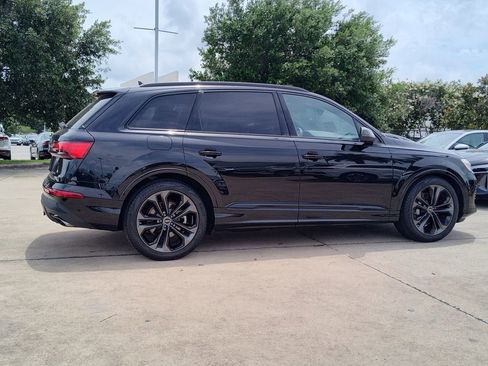 Used 2025 Audi Q7 3.0T Prestige w/ Prestige Package AWD/4WD image 14