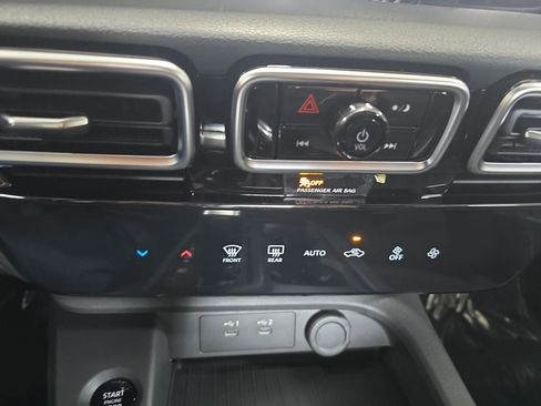 New 2026 Nissan Sentra SV w/ Floor Mat Package FWD image 23