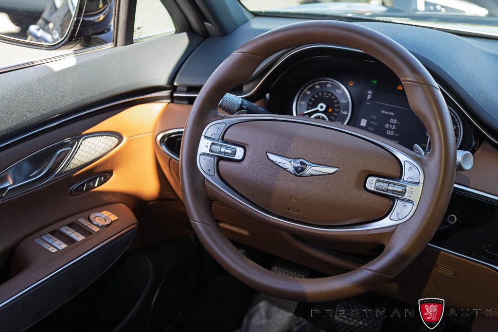 Used 2023 Genesis GV70 2.5T w/ Advanced Package AWD/4WD image 39