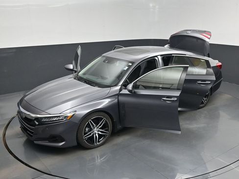 Used 2022 Honda Accord Touring image 60