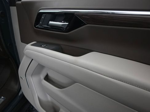 New 2026 Chevrolet Tahoe Z71 w/ Z71 Off-Road Package AWD/4WD image 24